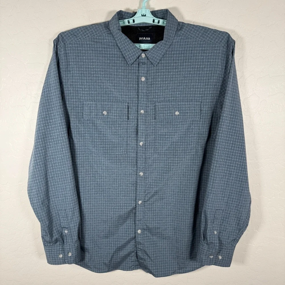 Prana Shirt Mens XL Blue Button Up Outdoor Fishing Hiking Vented Plaid Pockets